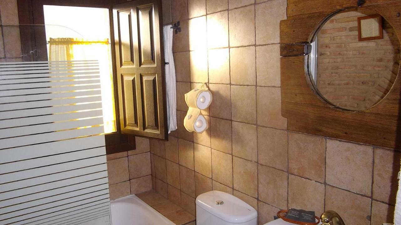 Casa Rural La Casa De Los Pollos Turrubuelo Dış mekan fotoğraf